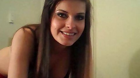 Busty gf is blowing her fat cocked boyfriend