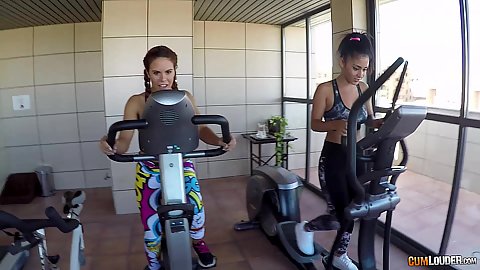 Impulsive sport girls working out at the gym wearing leggings and getting sweaty Gala Brown and Aysha