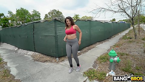Inviting Valentina Jewels was doing her jog around the block when we caught her in tigiht leggings