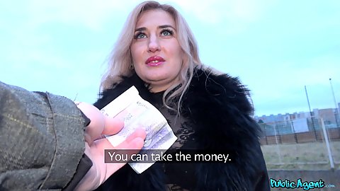 Dayana Ice is like whaaa money for sex hell ya gimmy dick and a public place to do it