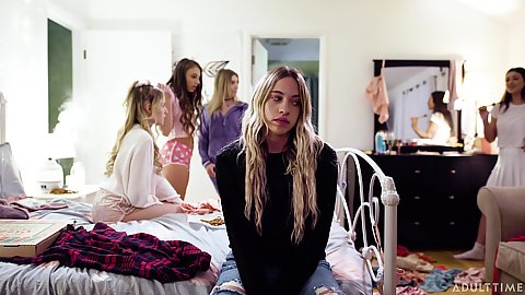 Group chatting with sapphic love satisfying blonde along with brunette caucasian including latina girls roomie Khloe Kapri and Gia Derza barely legal young beauty as well as nubile