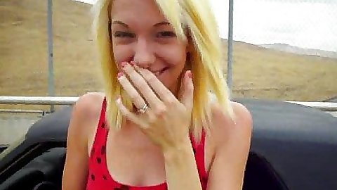 Teen gf spreads shaved pussy in the car seat