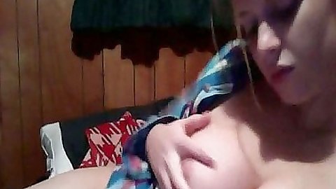 Teen gf showing her smooth shaved teen pussy