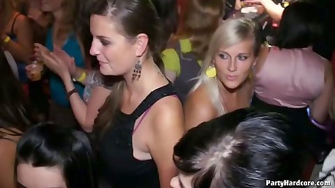 Party with 18 plus teens at the dance floor
