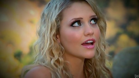 Sexy babe Samantha Saint and Mia Malkova outdoors