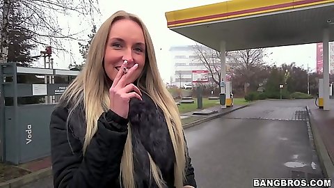 Jenny Simons outdoor public amateur pickups and shows her bra