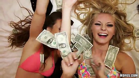 Flush with money spring break whores getting it on Jade Nile and Alli Rae